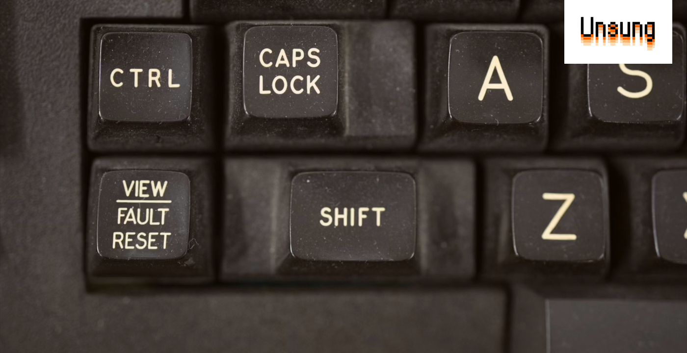 Blink comparators in photo editing apps